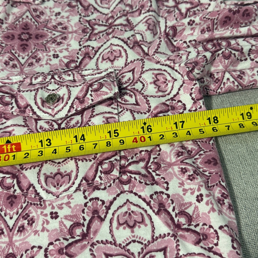 Emily Daniel’s Floral Pink Button-Up Women's Top SZ Small. - Picture 7 of 15